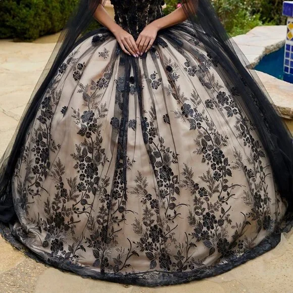 New Black-Champagne Quinceanera Gown w/ Floral Applique Lace Up Corset GL3500 - Picture 9 of 12